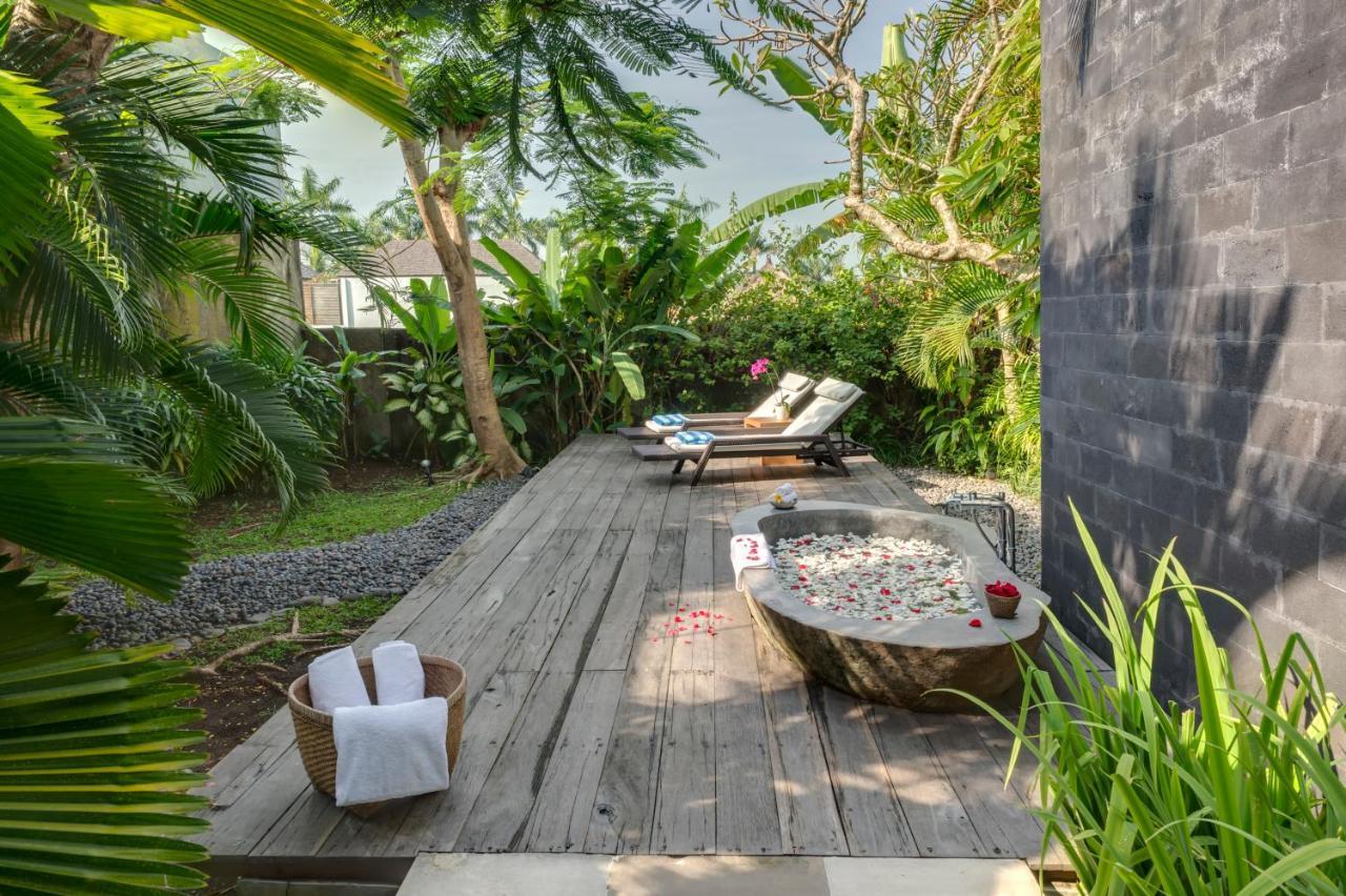 Villa Kavya - 8-Minute Walk From Berawa Beach Canggu Eksteriør billede