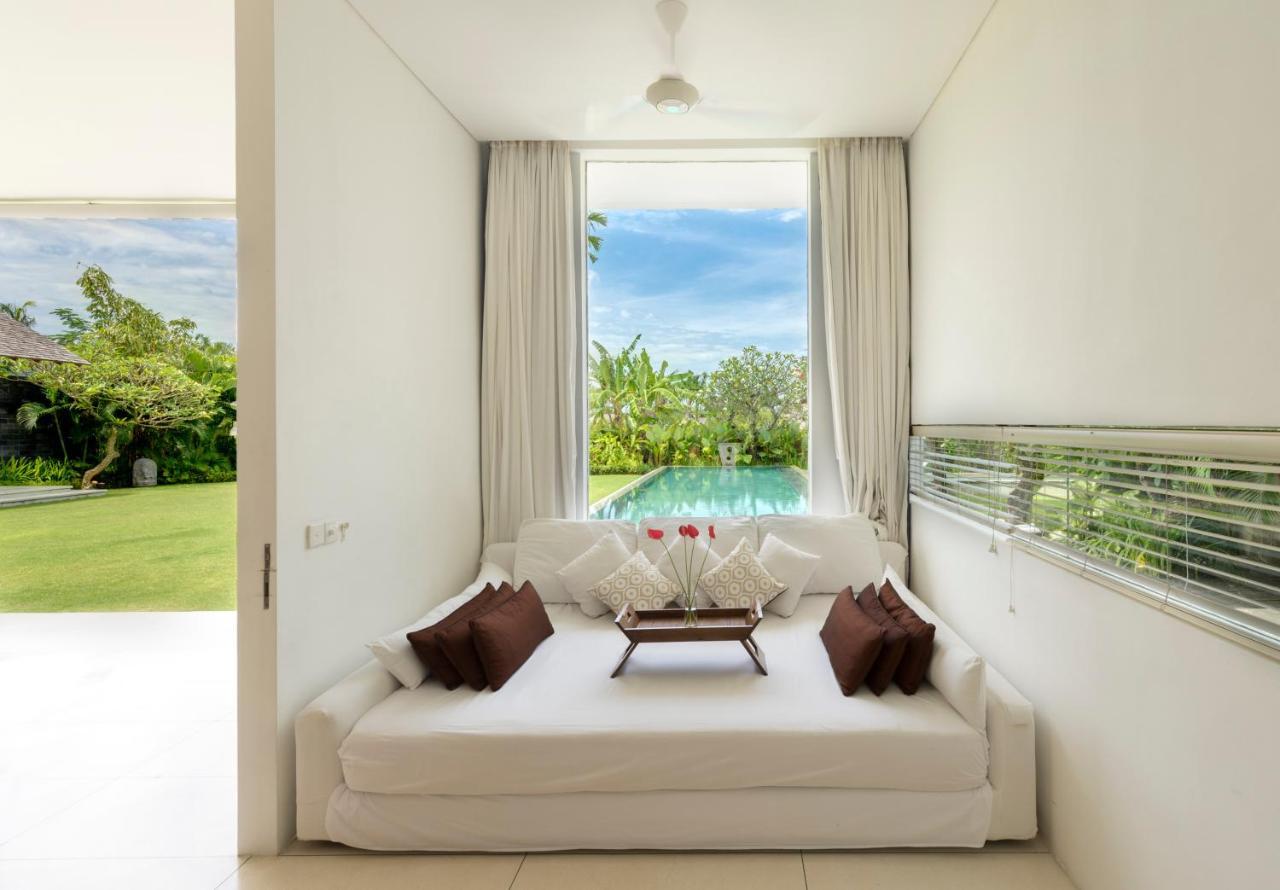 Villa Kavya - 8-Minute Walk From Berawa Beach Canggu Eksteriør billede
